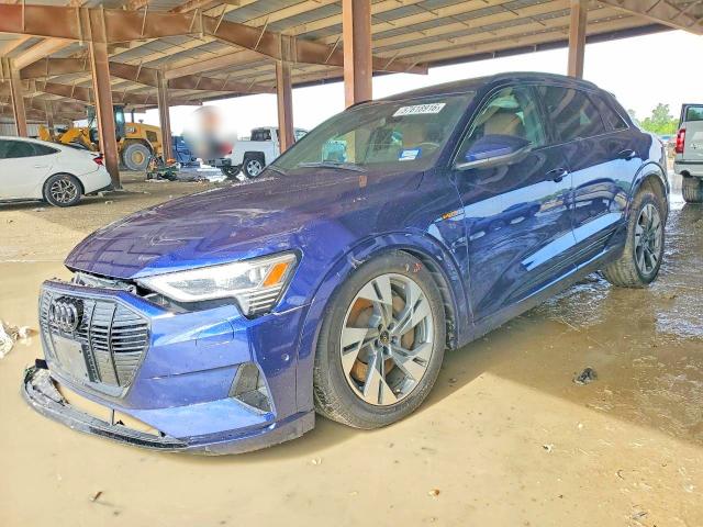2022 Audi E-tron მანქანა იყიდება აუქციონზე, vin: WA1AAAGE2NB037582, აუქციონის ნომერი: 57618916