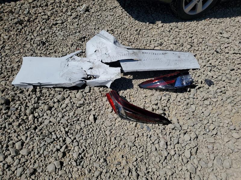 58471226 :رقم المزاد ، 4T1G11AK2RU849145 vin ، 2024 Toyota Camry مزاد بيع