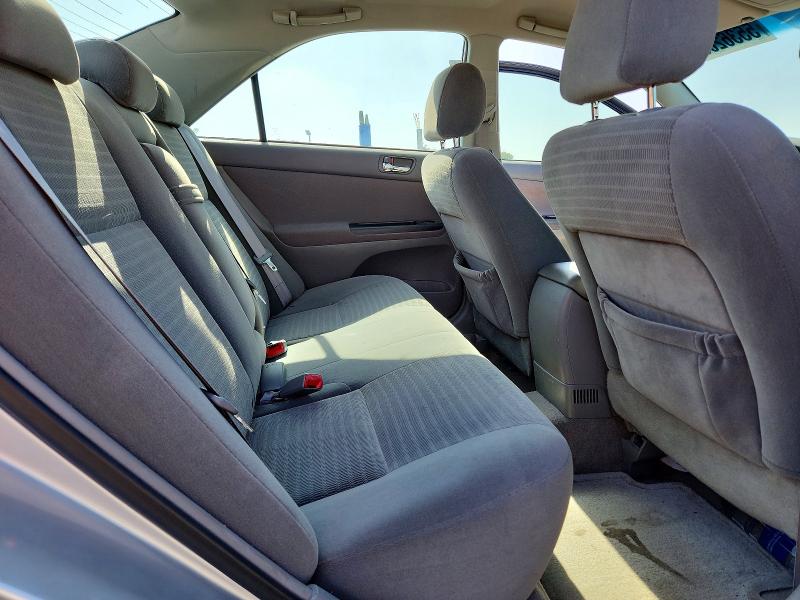 55362066 :رقم المزاد ، 4T1BE32K65U028357 vin ، 2005 Toyota Camry مزاد بيع