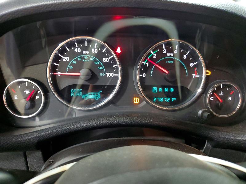 85605225 :رقم المزاد ، 1C4BJWEG7EL290807 vin ، 2014 Jeep Wrangler Unlimited مزاد بيع
