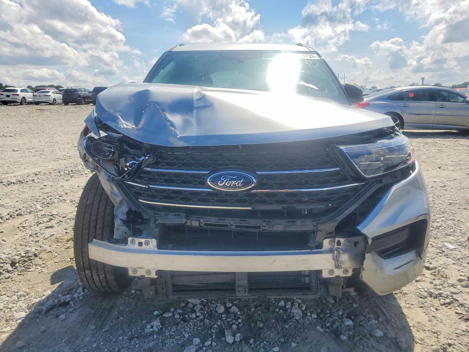 Продажа на аукционе авто 2023 Ford Explorer, vin: 1FMSK7DH4PGA98118, номер лота: 57654426