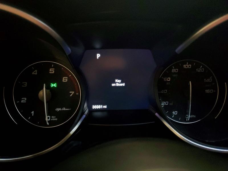 57686316 :رقم المزاد ، ZASPAKBN1N7D29635 vin ، 2022 Alfa Romeo Stelvio مزاد بيع