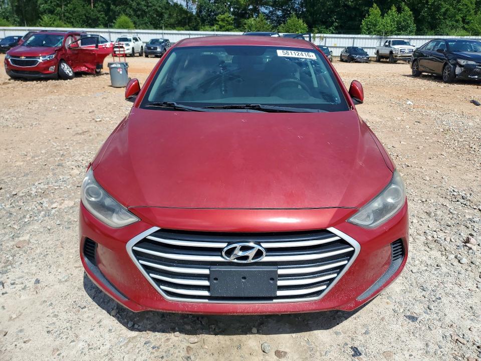 58112416 :رقم المزاد ، 5NPD74LF6HH111655 vin ، 2017 Hyundai Elantra مزاد بيع