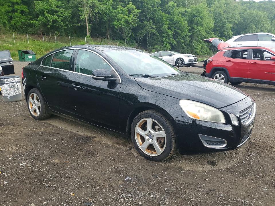 56832926 :رقم المزاد ، YV1622FS9C2038256 vin ، 2012 Volvo S60 مزاد بيع