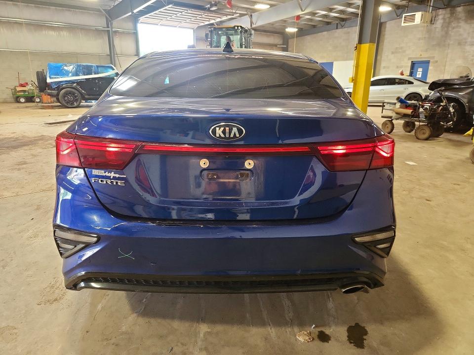 58253676 :رقم المزاد ، 3KPF24ADXKE123263 vin ، 2019 Kia Forte مزاد بيع