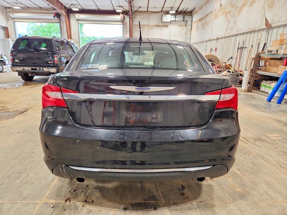 2014 Chrysler 200 მანქანა იყიდება აუქციონზე, vin: 1C3CCBCGXEN192101, აუქციონის ნომერი: 56836406