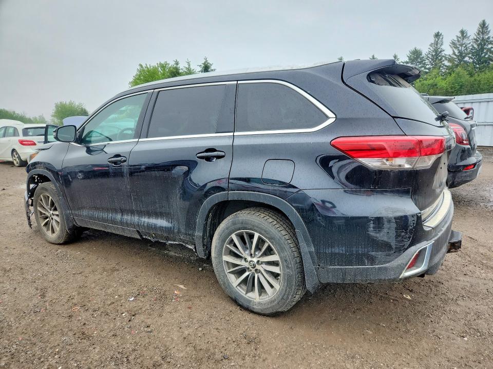 2017 Toyota Highlander მანქანა იყიდება აუქციონზე, vin: 5TDJZRFH6HS395175, აუქციონის ნომერი: 56746056