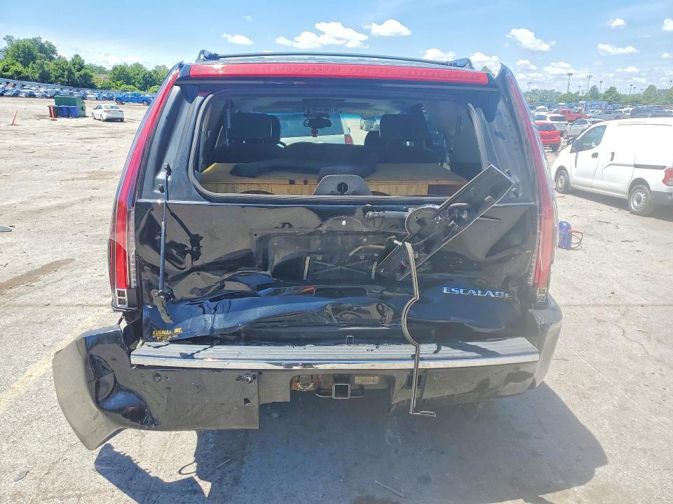 57638736 :رقم المزاد ، 1GYEC63808R132730 vin ، 2008 Cadillac Escalade مزاد بيع