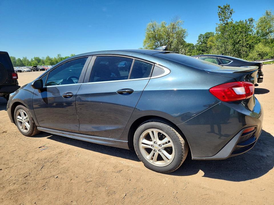 2017 Chevrolet Cruze მანქანა იყიდება აუქციონზე, vin: 1G1BE5SM2H7146855, აუქციონის ნომერი: 51865706