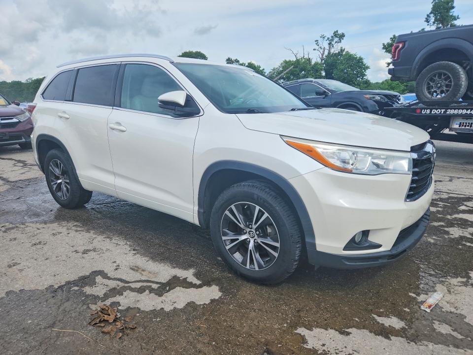Продажа на аукционе авто 2016 Toyota Highlander, vin: 5TDKKRFH7GS157505, номер лота: 55777696