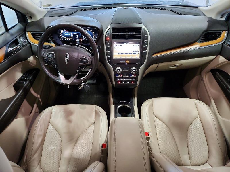 2017 Lincoln Mkc მანქანა იყიდება აუქციონზე, vin: 5LMCJ2C94HUL02128, აუქციონის ნომერი: 56002616