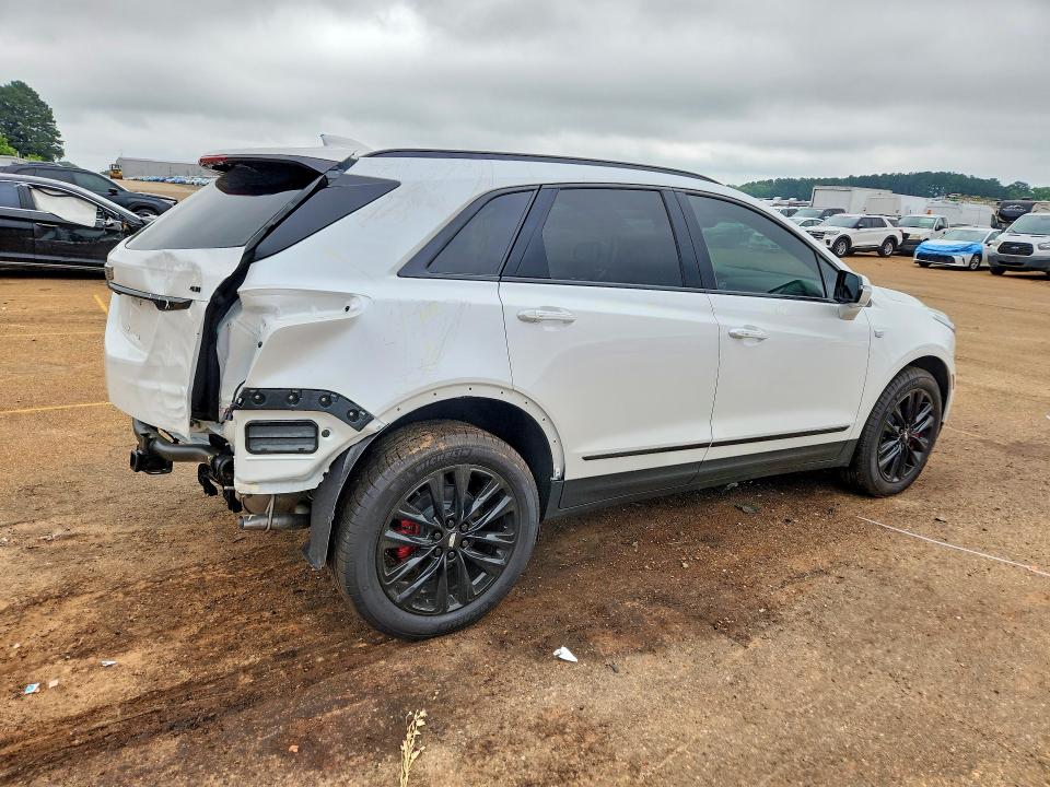 51621756 :رقم المزاد ، 1GYKNHRS2TZ100835 vin ، 2026 Cadillac Xt5 مزاد بيع