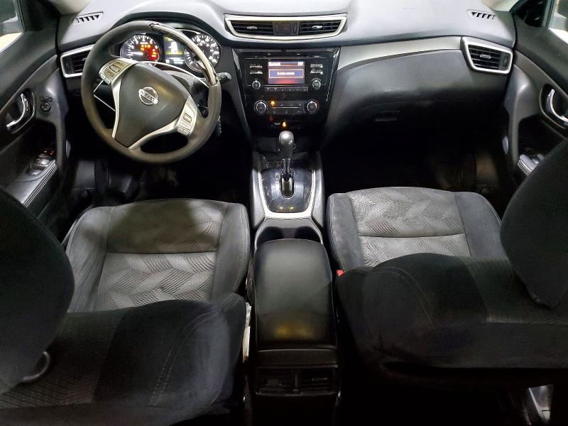 2015 Nissan Rogue მანქანა იყიდება აუქციონზე, vin: 5N1AT2MT1FC772876, აუქციონის ნომერი: 57642536
