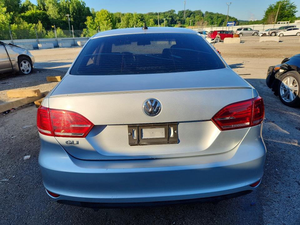 2014 Volkswagen Jetta მანქანა იყიდება აუქციონზე, vin: 3VW4S7AJ9EM293541, აუქციონის ნომერი: 56988606