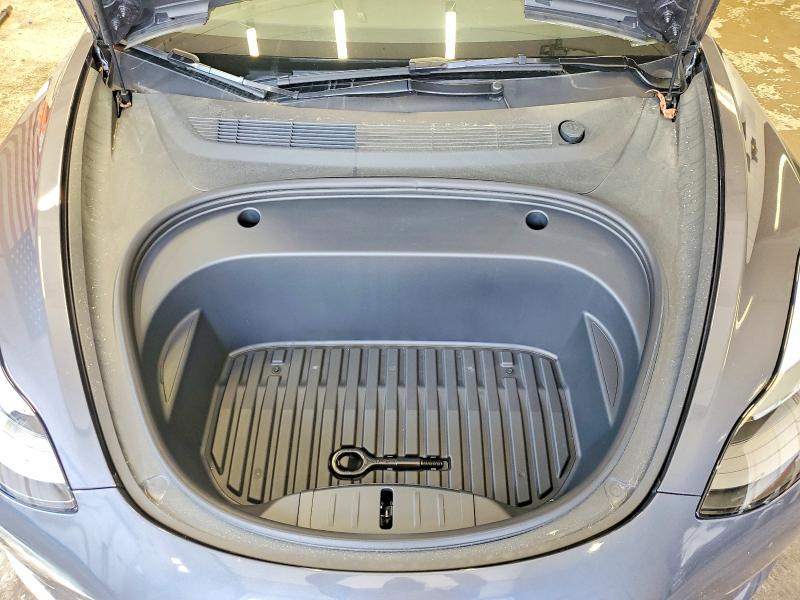 Продаж на аукціоні авто 2023 Tesla Model 3, vin: 5YJ3E1EA8PF643830, номер лоту: 56992046