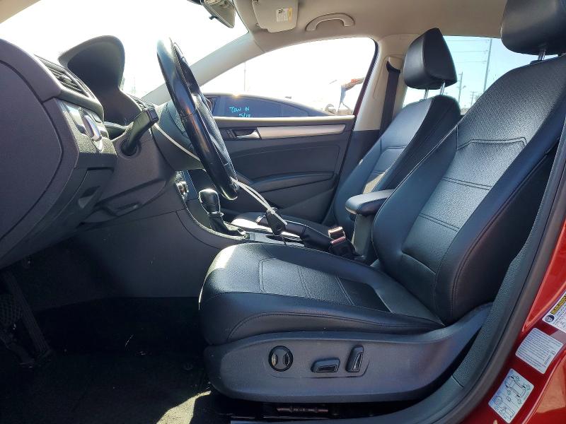 Продажа на аукционе авто 2015 Volkswagen Passat, vin: 1VWAT7A30FC046347, номер лота: 55917576