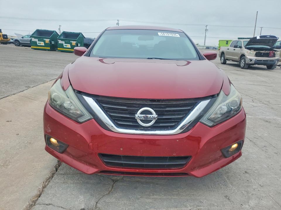 2017 Nissan Altima მანქანა იყიდება აუქციონზე, vin: 1N4AL3AP4HC232741, აუქციონის ნომერი: 58197036