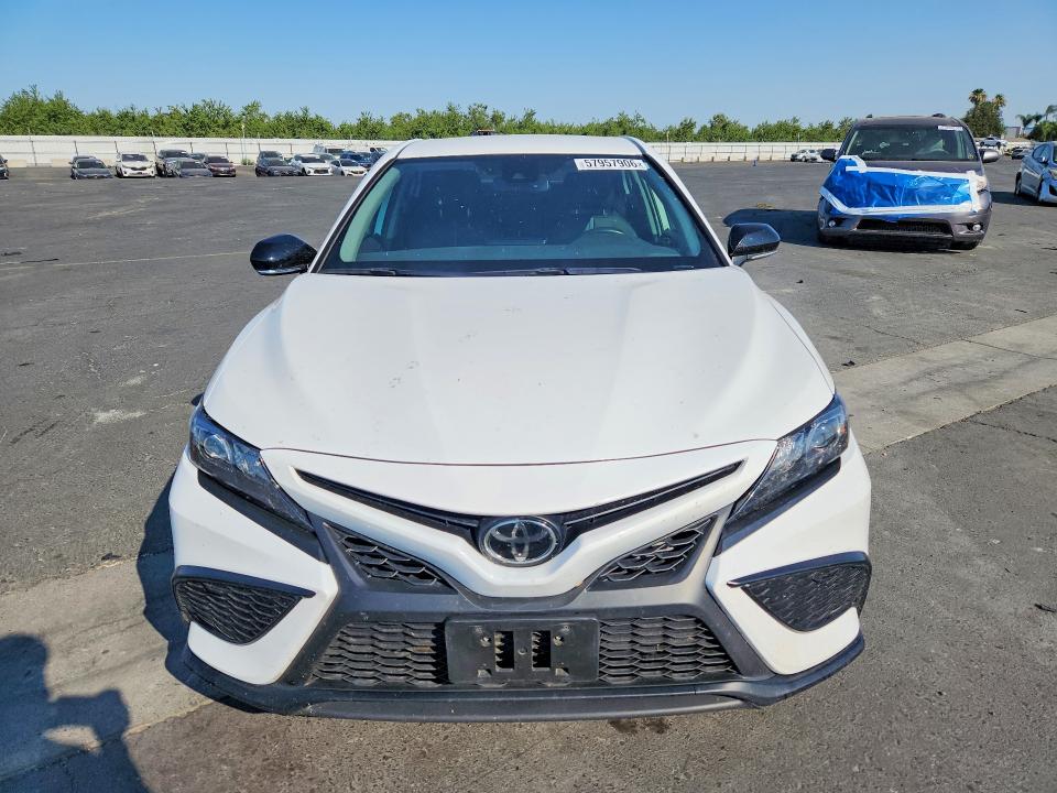 2024 Toyota Camry მანქანა იყიდება აუქციონზე, vin: 4T1T11AK8RU229933, აუქციონის ნომერი: 57957906