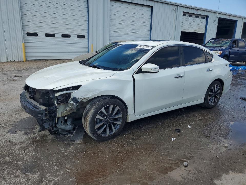 Aukcja sprzedaży 2017 Nissan Altima, vin: 1N4AL3AP4HC276576, numer aukcji: 58711706