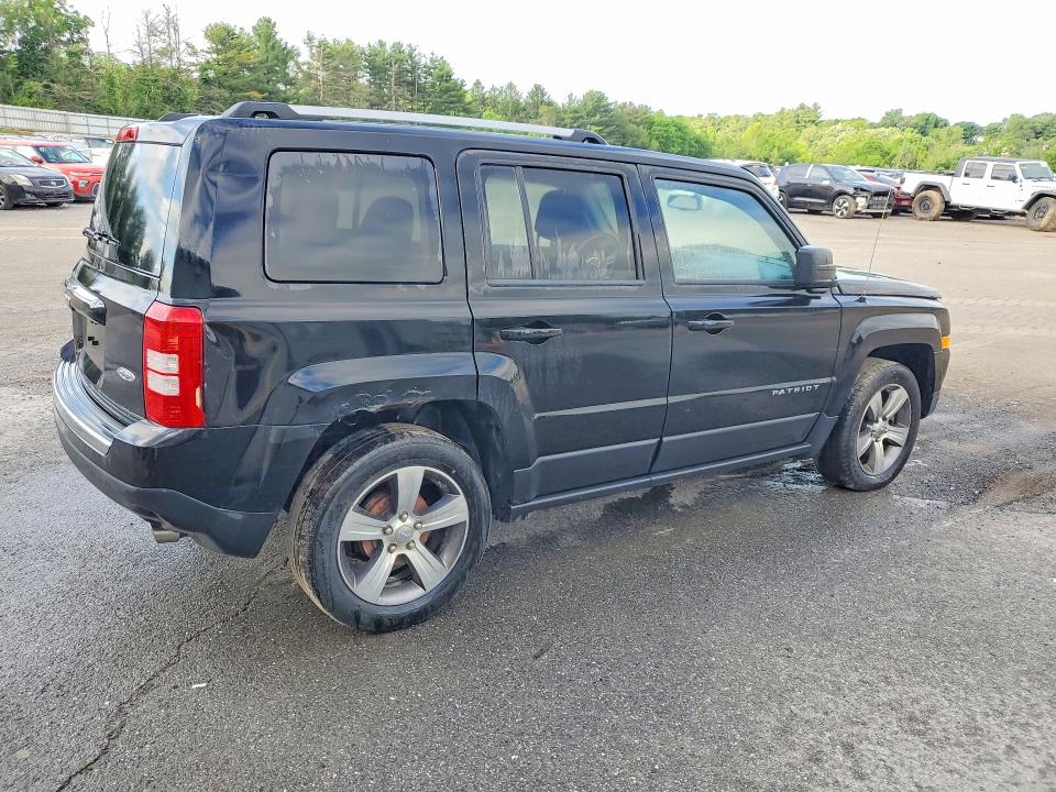 56657346 :رقم المزاد ، 1C4NJPFA8HD187603 vin ، 2017 Jeep Patriot مزاد بيع