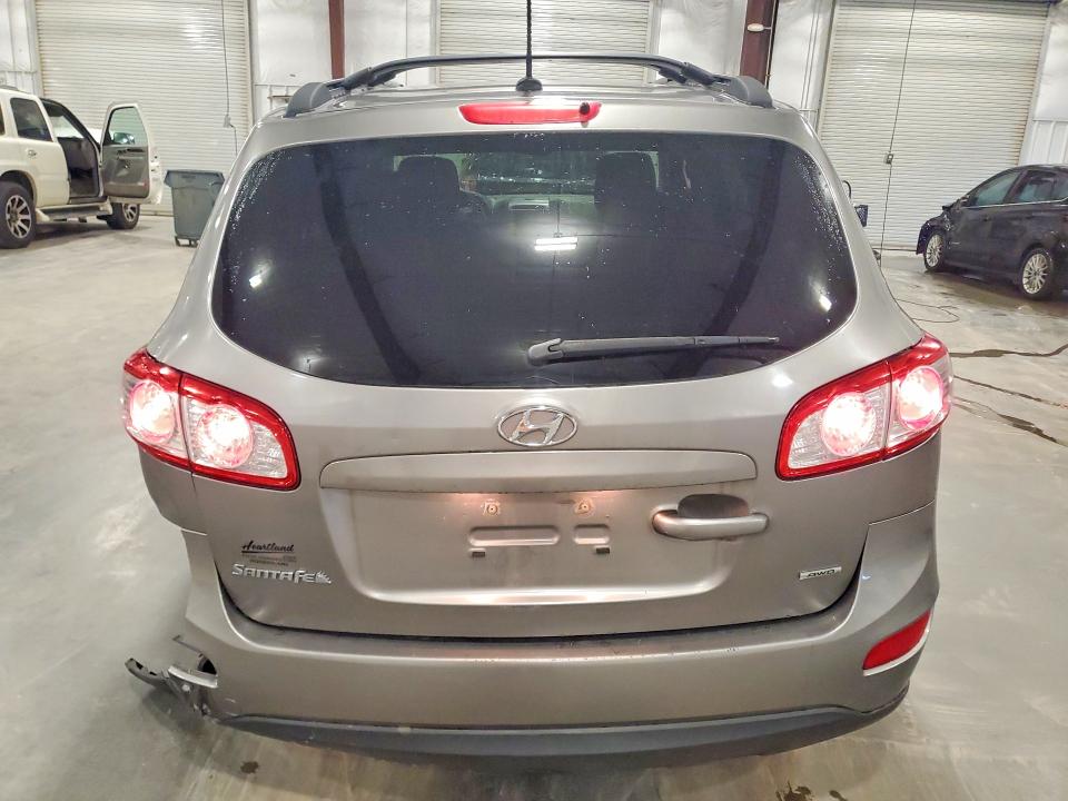 2012 Hyundai Santa Fe მანქანა იყიდება აუქციონზე, vin: 5XYZGDAB2CG102084, აუქციონის ნომერი: 58744286