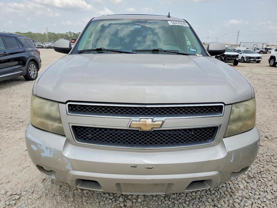 2008 Chevrolet Suburban მანქანა იყიდება აუქციონზე, vin: 1GNFC16038J220079, აუქციონის ნომერი: 58435646