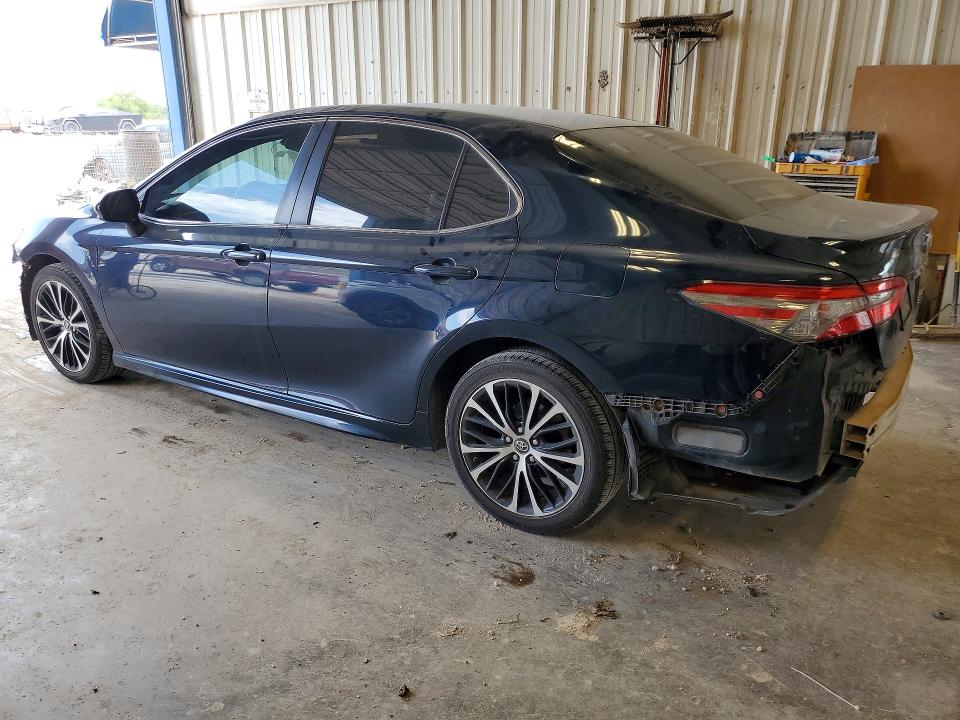 Продажа на аукционе авто 2018 Toyota Camry, vin: 4T1B11HK0JU616689, номер лота: 57347766