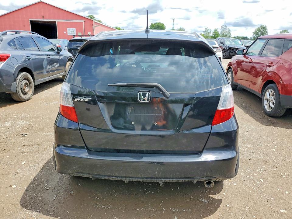 2014 Honda Fit მანქანა იყიდება აუქციონზე, vin: LUCGE8H77E3002099, აუქციონის ნომერი: 57405526