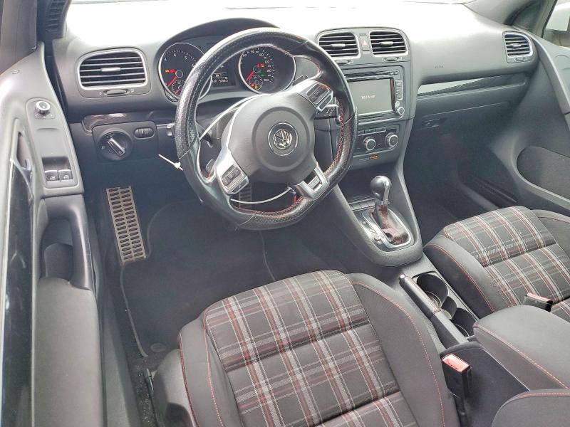 58459706 :رقم المزاد ، WVWFD7AJ1AW273879 vin ، 2010 Volkswagen Gti مزاد بيع