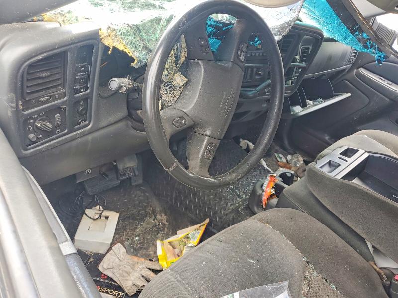 2004 Chevrolet Silverado მანქანა იყიდება აუქციონზე, vin: 1GCJK33284F180375, აუქციონის ნომერი: 57389236