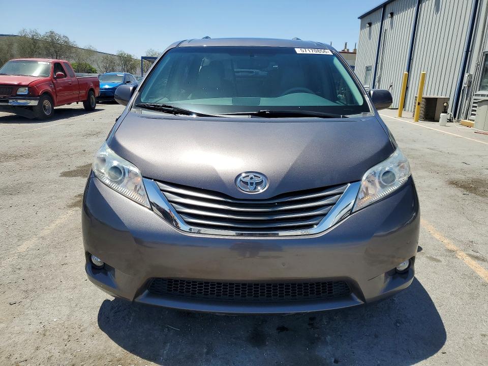 2012 Toyota Sienna მანქანა იყიდება აუქციონზე, vin: 5TDYK3DC0CS271029, აუქციონის ნომერი: 57170856