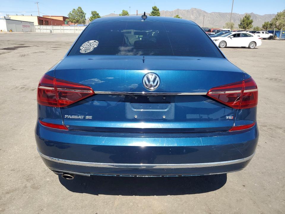 Продажа на аукционе авто 2018 Volkswagen Passat, vin: 1VWBA7A34JC043342, номер лота: 57196256