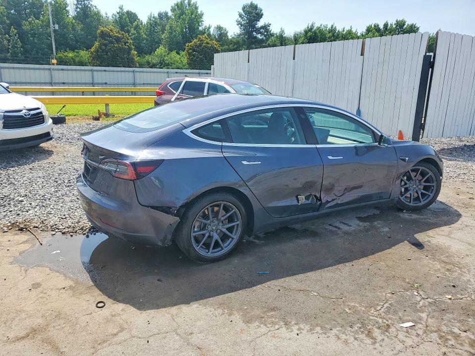 2018 Tesla Model 3 მანქანა იყიდება აუქციონზე, vin: 5YJ3E1EA2JF158056, აუქციონის ნომერი: 58047676