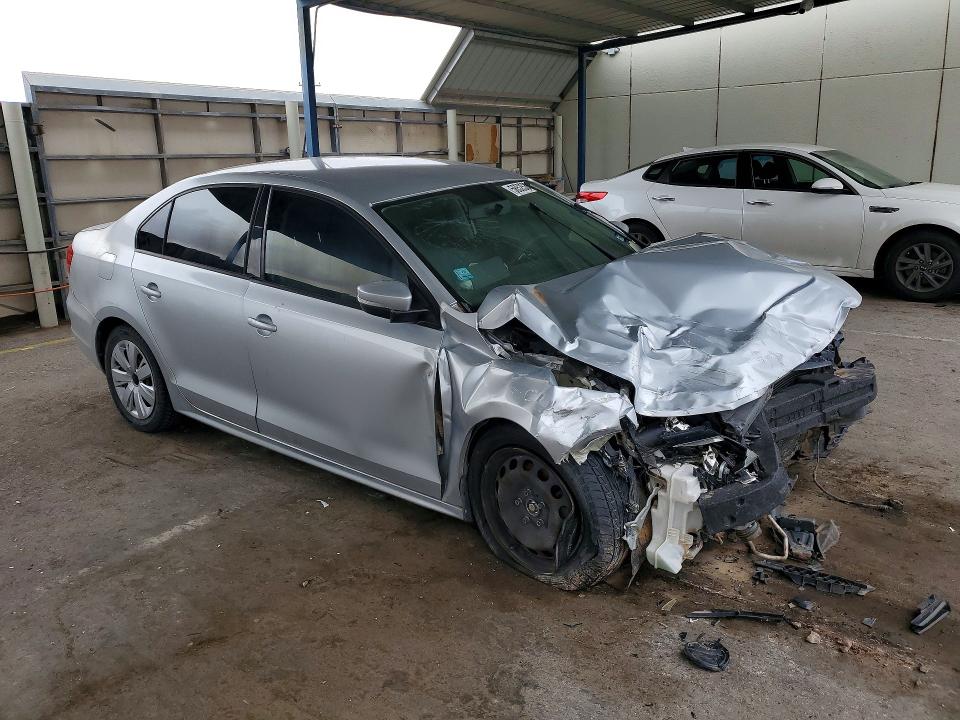 2011 Volkswagen Jetta მანქანა იყიდება აუქციონზე, vin: 3VWDX7AJ5BM368913, აუქციონის ნომერი: 56525336