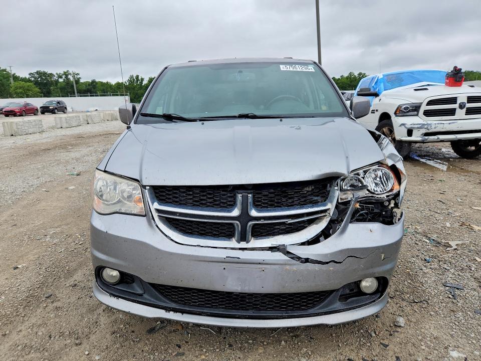 57961296 :رقم المزاد ، 2C4RDGCG8JR266449 vin ، 2018 Dodge Grand Caravan مزاد بيع