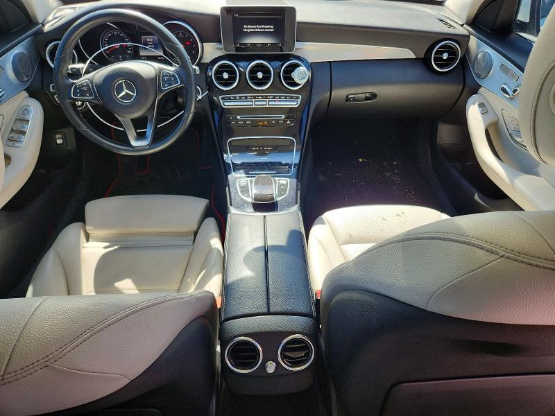 56616136 :رقم المزاد ، 55SWF4JB2GU104497 vin ، 2016 Mercedes-benz C مزاد بيع