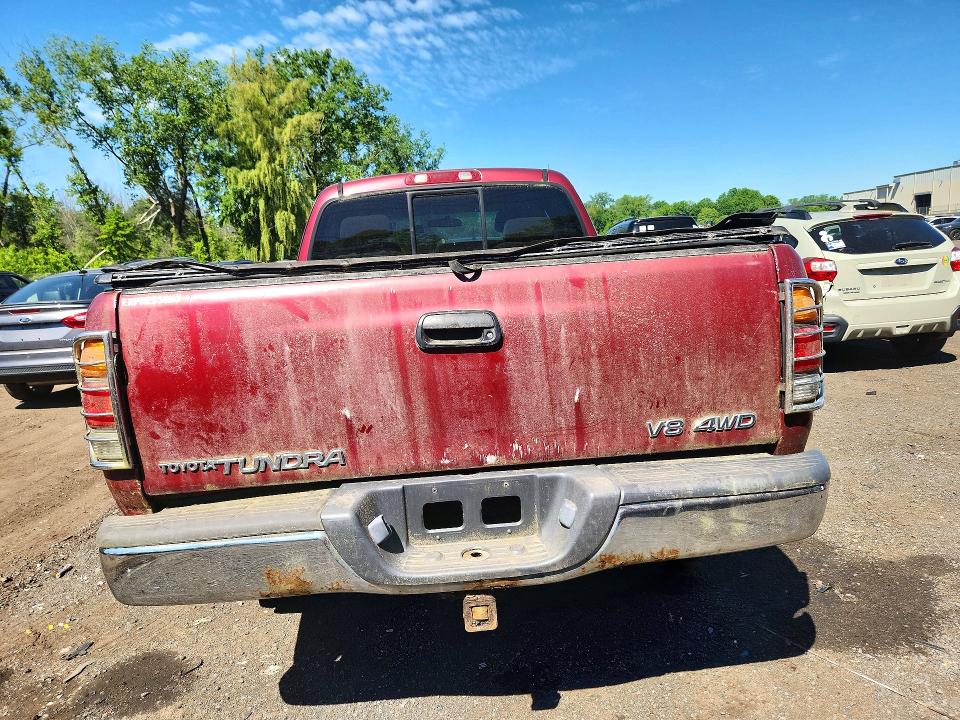 55028206 :رقم المزاد ، 5TBBT4415YS090550 vin ، 2000 Toyota Tundra مزاد بيع