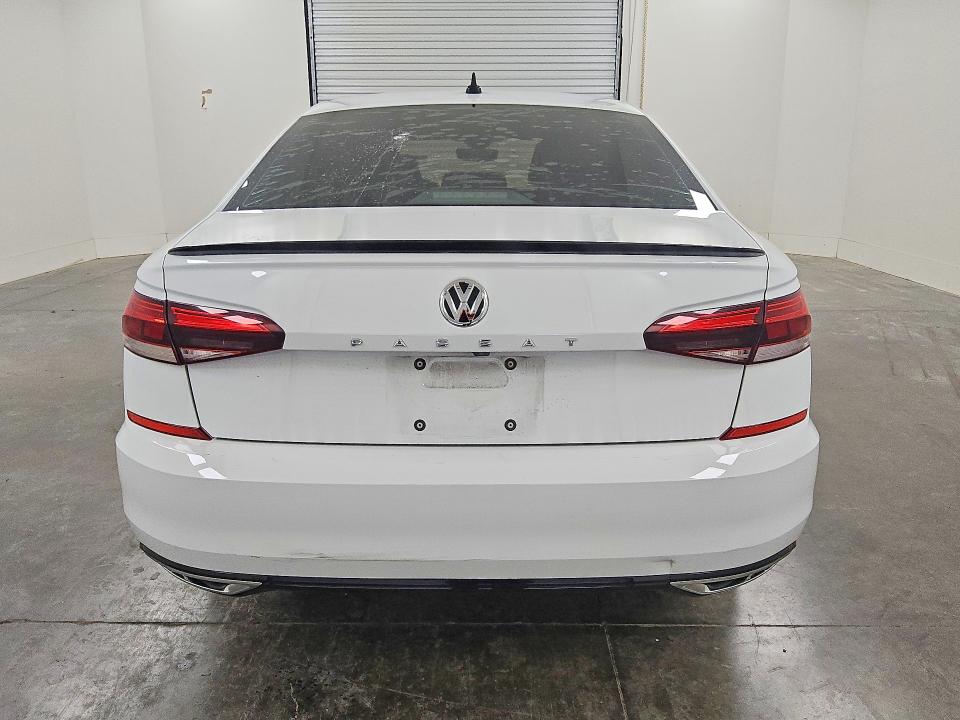 2021 Volkswagen Passat მანქანა იყიდება აუქციონზე, vin: 1VWMA7A38MC012009, აუქციონის ნომერი: 57321896