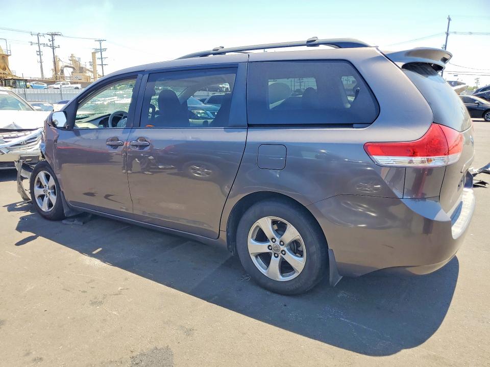 Продаж на аукціоні авто 2012 Toyota Sienna, vin: 5TDKK3DCXCS262098, номер лоту: 57250316