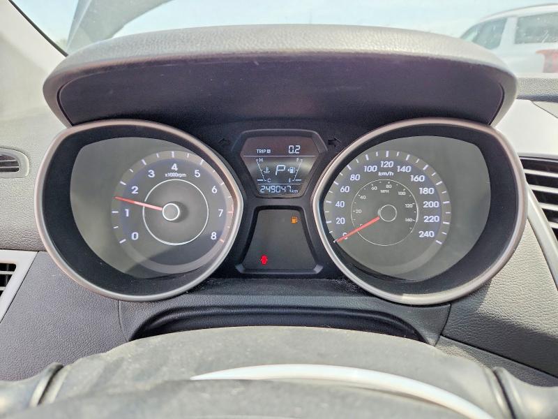 56093866 :رقم المزاد ، 5NPDH4AE8FH626371 vin ، 2015 Hyundai Elantra مزاد بيع