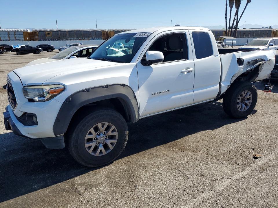 Продажа на аукционе авто 2016 Toyota Tacoma, vin: 5TFRX5GN3GX055299, номер лота: 57476676