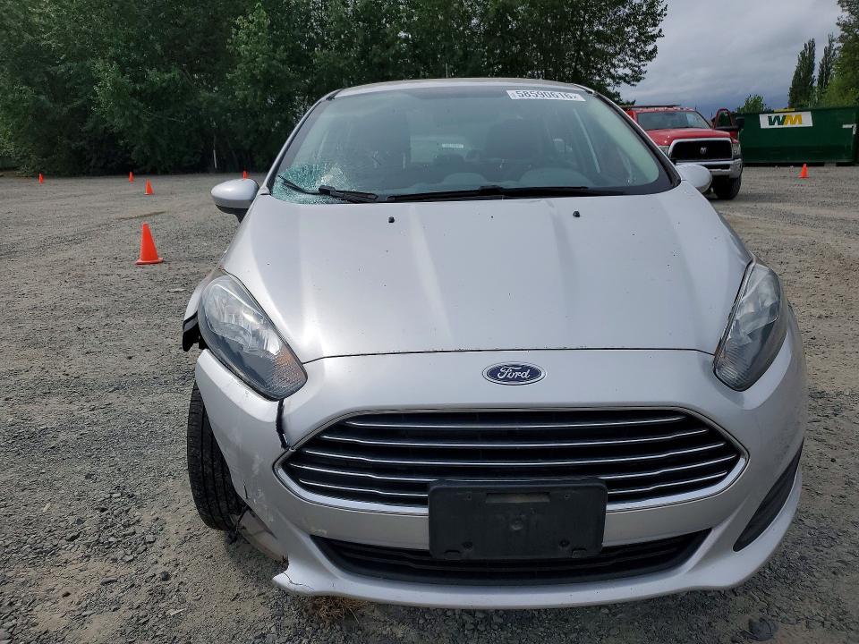 58590616 :رقم المزاد ، 3FADP4AJ9KM155051 vin ، 2019 Ford Fiesta مزاد بيع