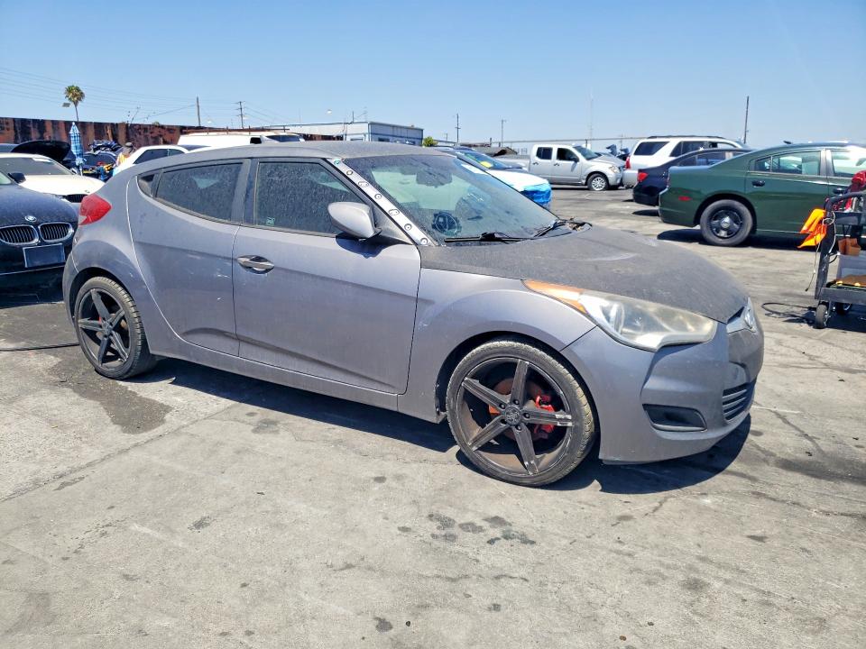 56191336 :رقم المزاد ، KMHTC6AD9EU183676 vin ، 2014 Hyundai Veloster مزاد بيع