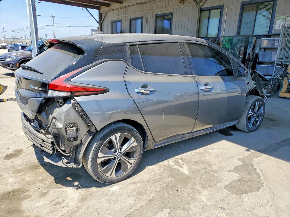 2022 Nissan Leaf მანქანა იყიდება აუქციონზე, vin: 1N4BZ1DV0NC555794, აუქციონის ნომერი: 59076566