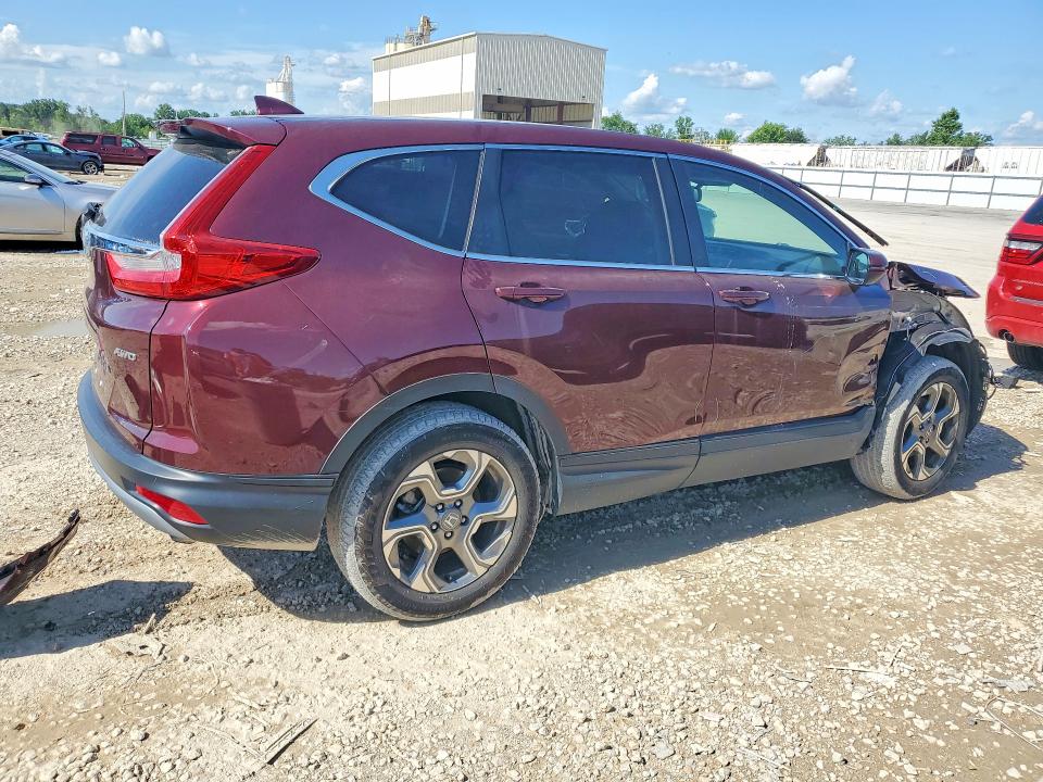 55763026 :رقم المزاد ، 7FARW2H85JE060195 vin ، 2018 Honda Cr-v مزاد بيع