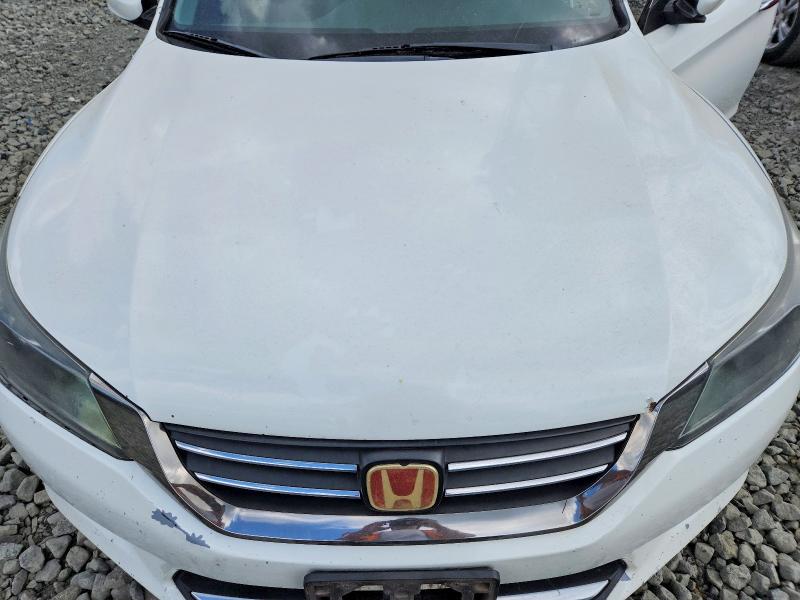 55615626 :رقم المزاد ، 1HGCR2F53FA268059 vin ، 2015 Honda Accord مزاد بيع