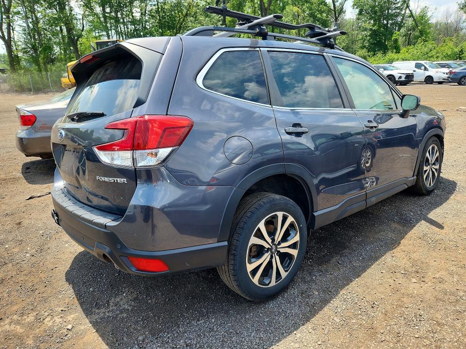Продажа на аукционе авто 2021 Subaru Forester, vin: JF2SKAUC9MH514676, номер лота: 58248166