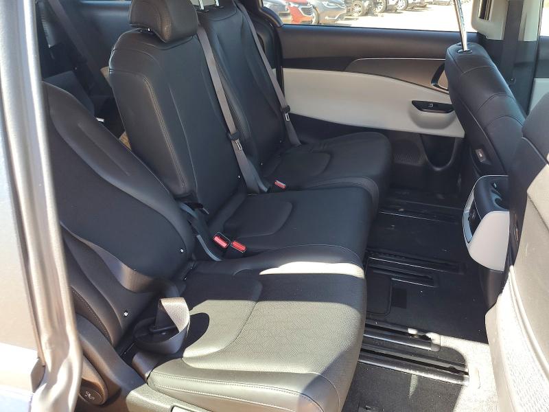 2024 Kia Carnival მანქანა იყიდება აუქციონზე, vin: KNDNB4H35R6400717, აუქციონის ნომერი: 57538366