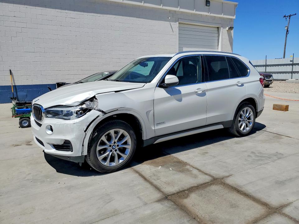 57228906 :رقم المزاد ، 5UXKR0C53F0K64858 vin ، 2015 Bmw X5 مزاد بيع