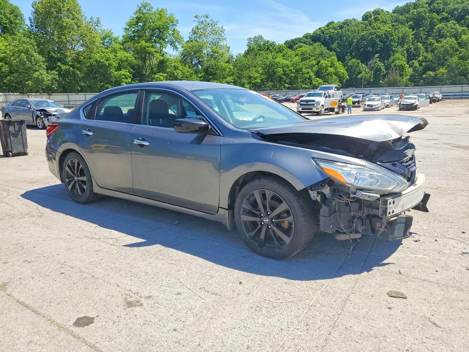 53762796 :رقم المزاد ، 1N4AL3APXJC206540 vin ، 2018 Nissan Altima مزاد بيع